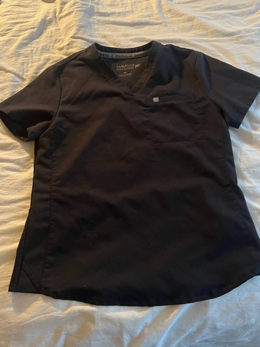 Black Fabletics Scrub Top size XS